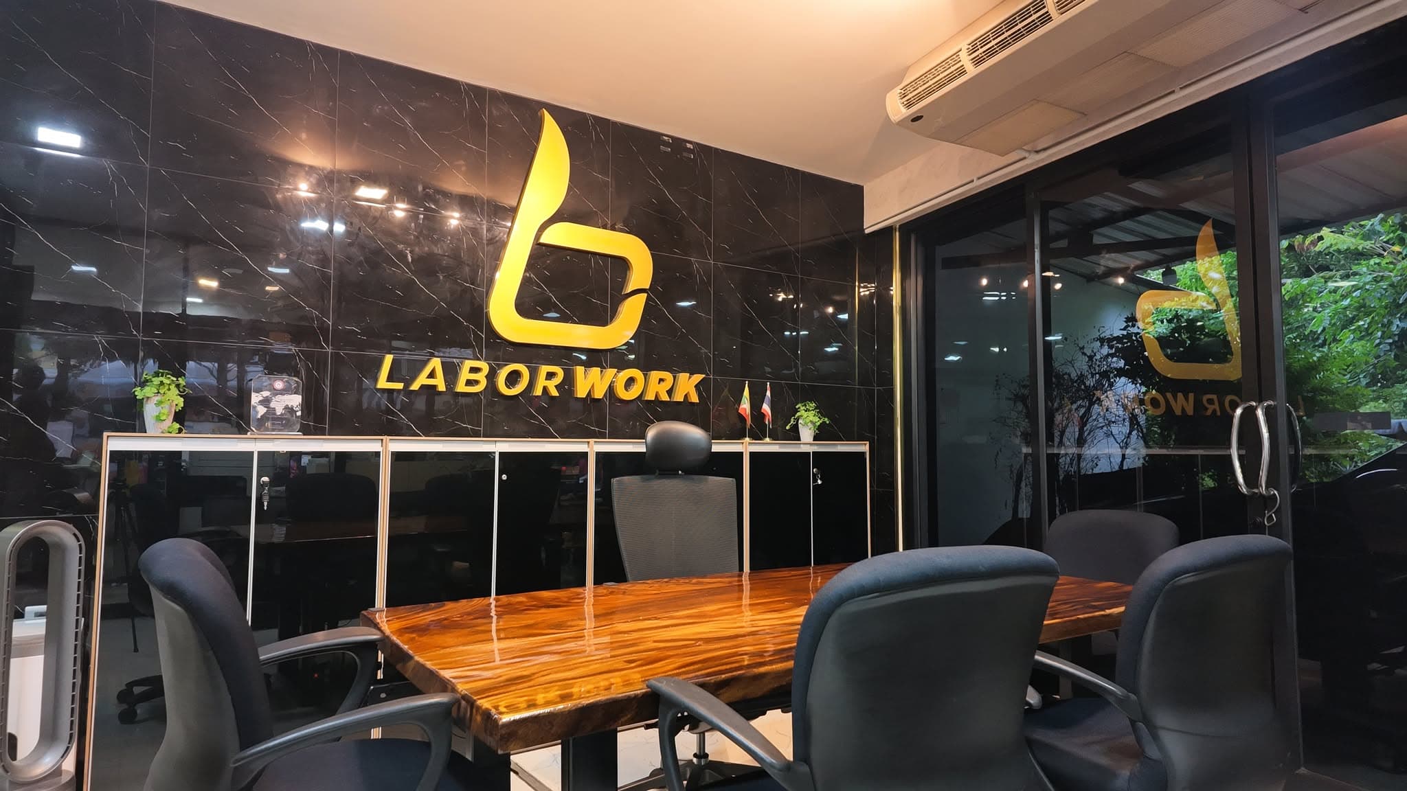 MOU အလုပ်သမား ထိုင်း, MOU worker Thailand Myanmar, မြန်မာအလုပ်သမား MOU